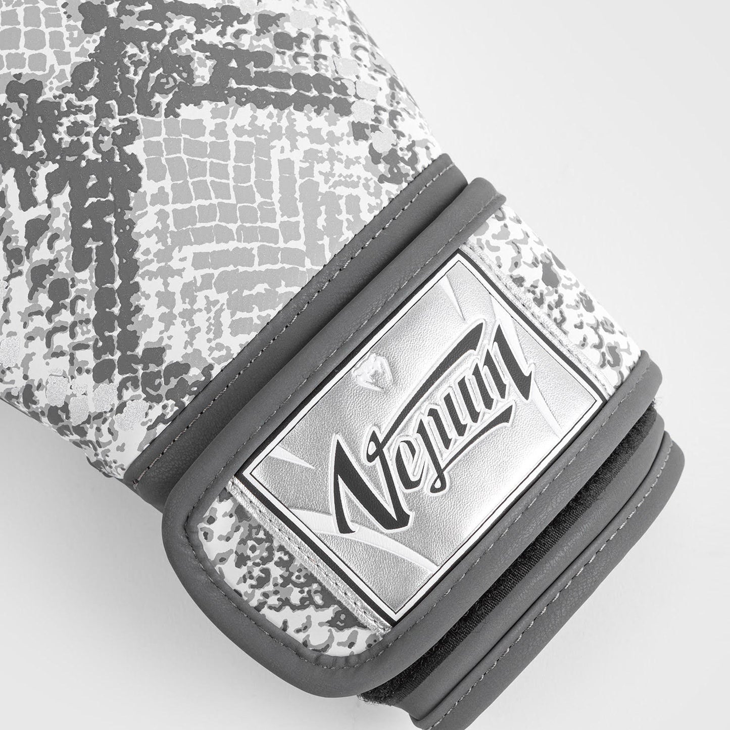 Venum White Snake Guantes De Boxeo Mujer - Blanco