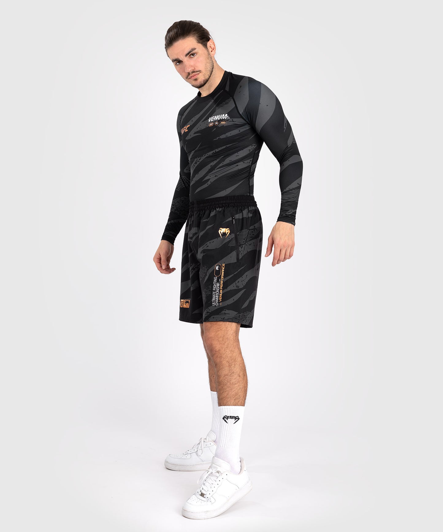 UFC Adrenaline By Venum Fight Week Performance Pantalón Corto para Hombre - Urban Camo