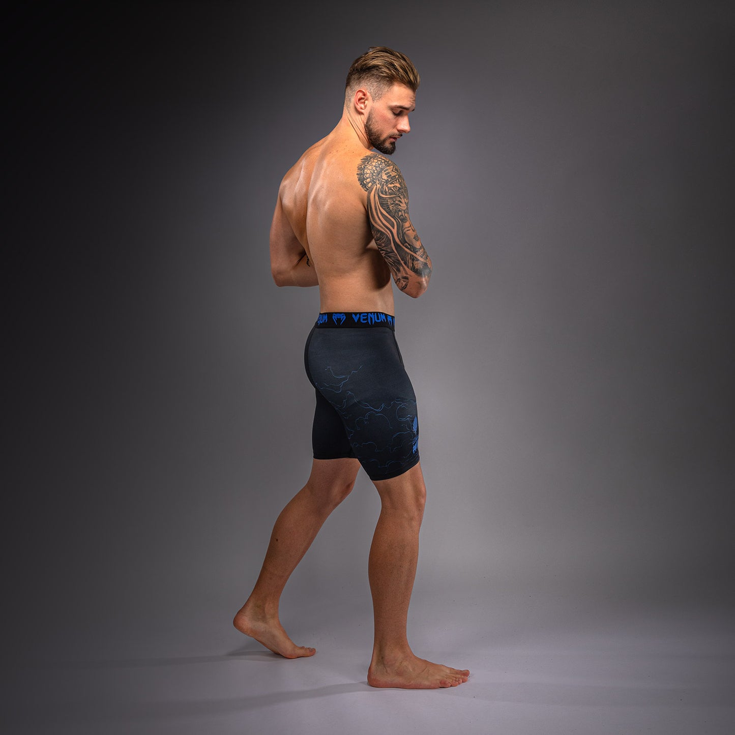 Venum Thunder Dragon Short de Compresión – Negro/Azul Real