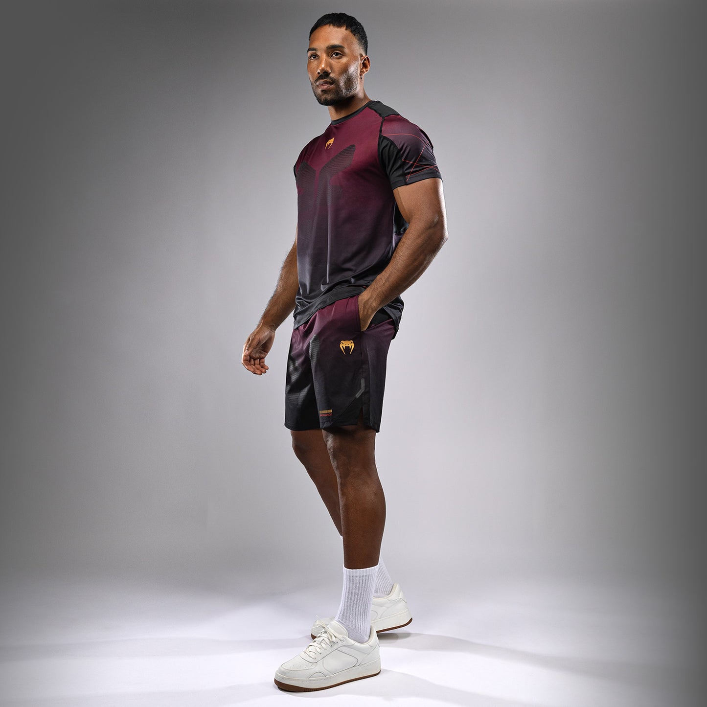 Venum Tactical XT Camiseta Dry Tech Hombre - Negra/Burdeos/Oro
