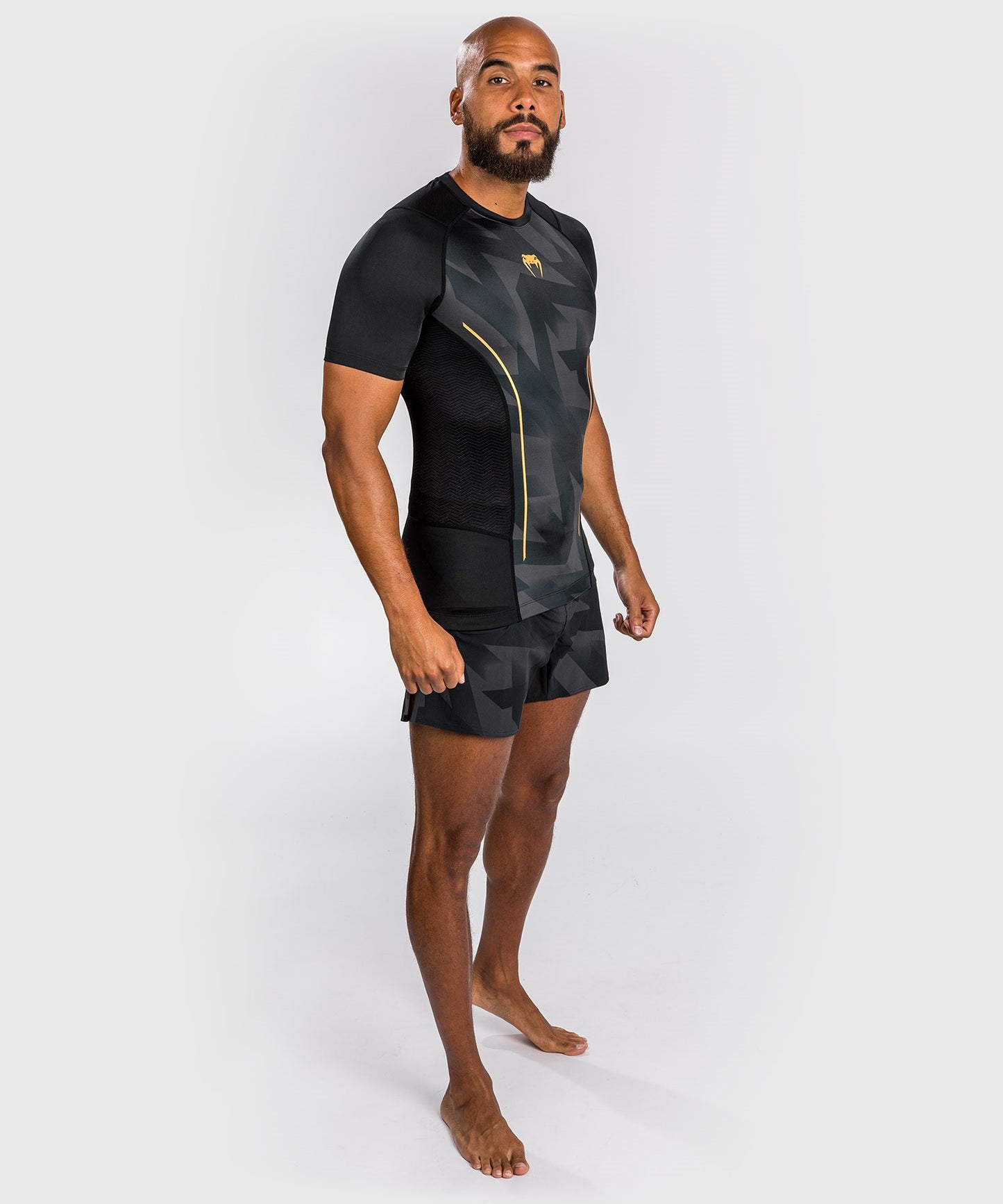 Camiseta de compresión Venum Razor - Mangas cortas - Negro/Oro