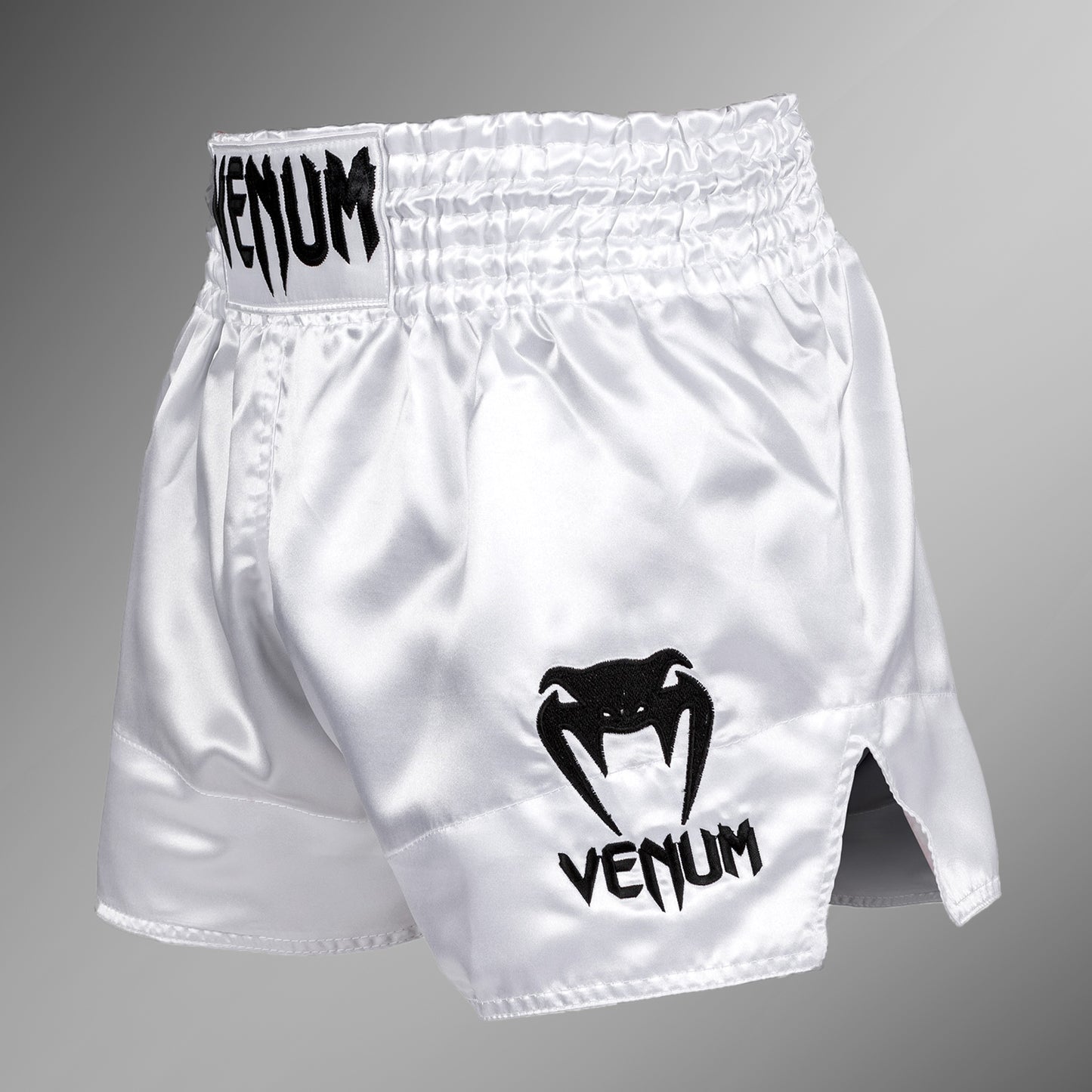 Pantalones Cortos de Muay Thai Venum Classic - Blanco/Negro