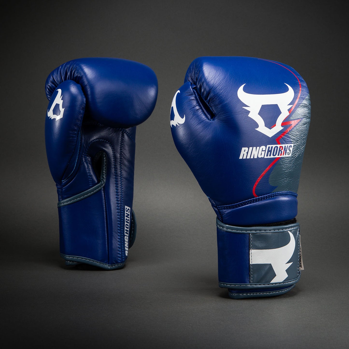 Ringhorns Charger by Venum Guantes de Boxeo – Azul Marino/Rojo