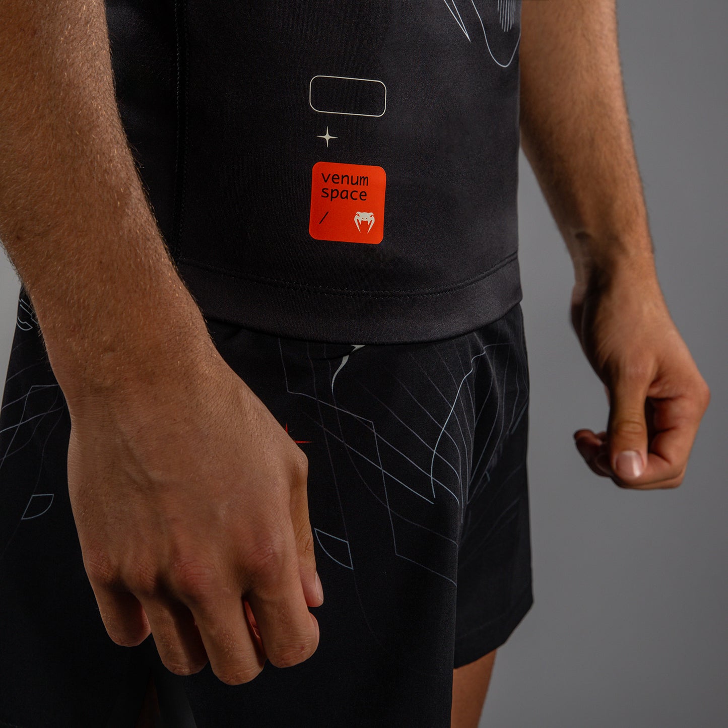 Venum Eclipse Rashguard Manga Corta – Negro/Marfil