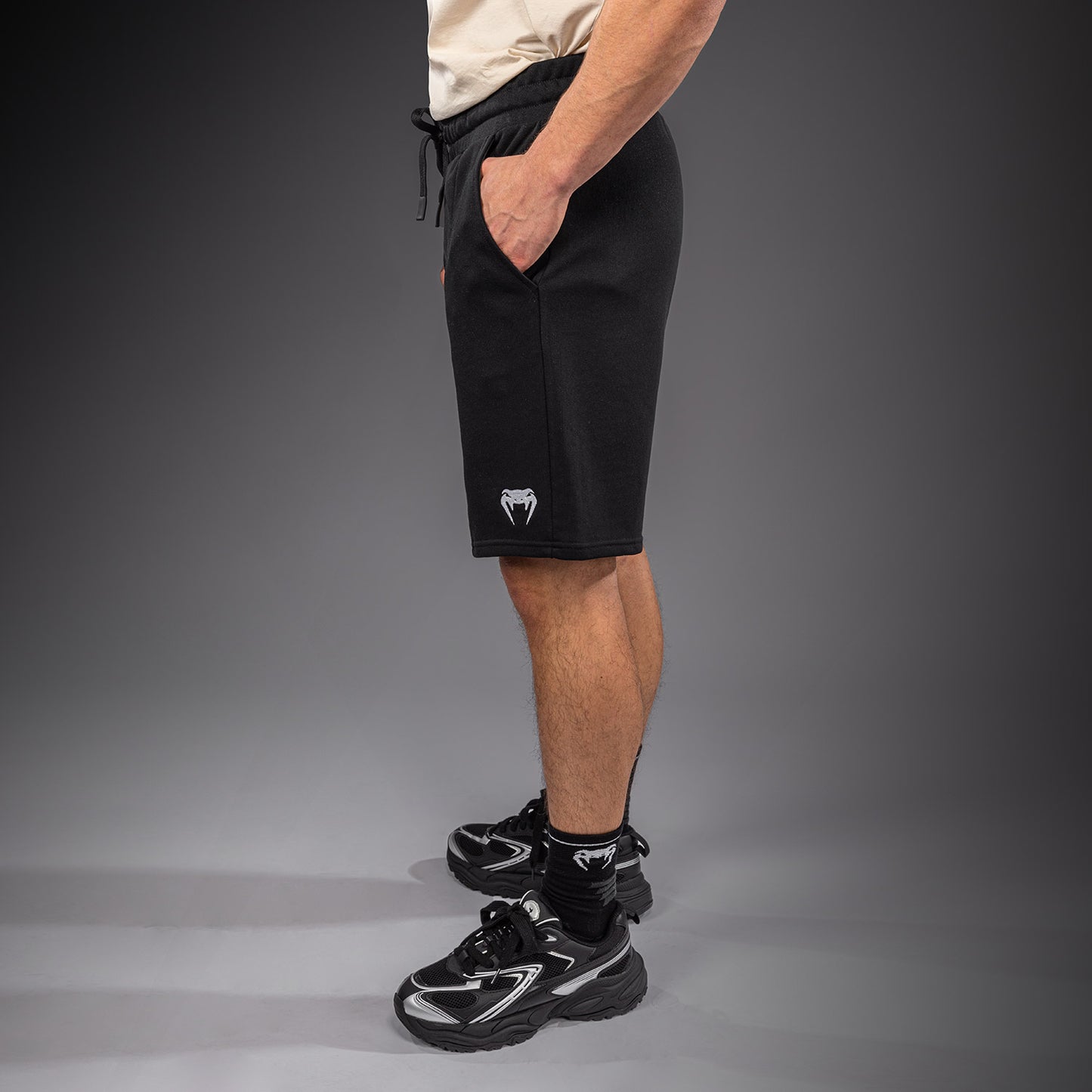 Venum Classic Fleece Short de Algodón - Negro