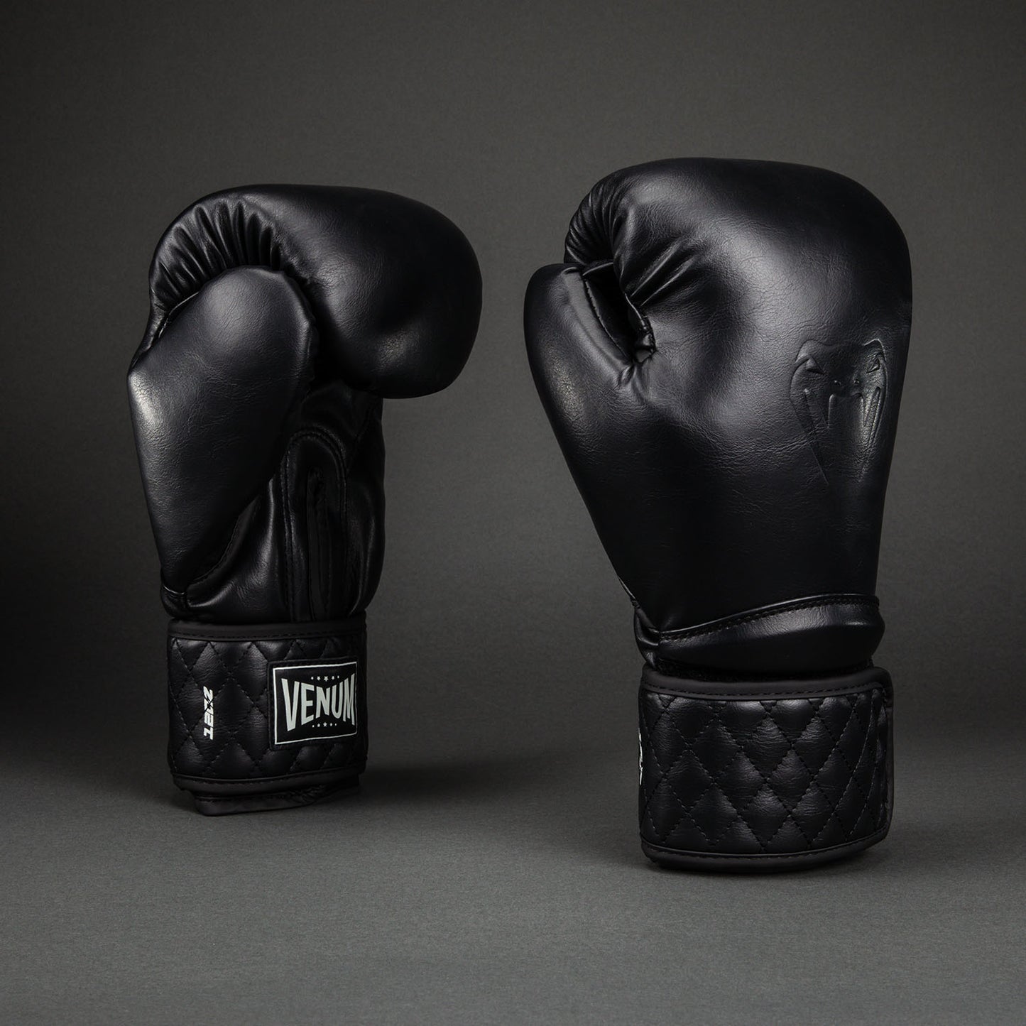 Venum Impact Classic Guantes de Boxeo - Negro