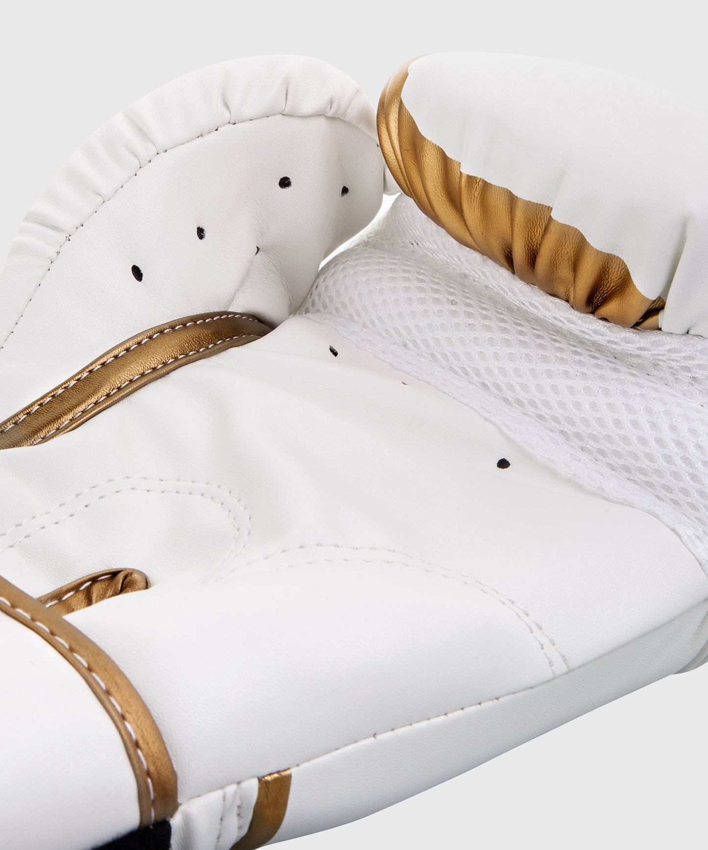 Guantes de Boxeo Venum Challenger 2.0 - Blanco/Oro