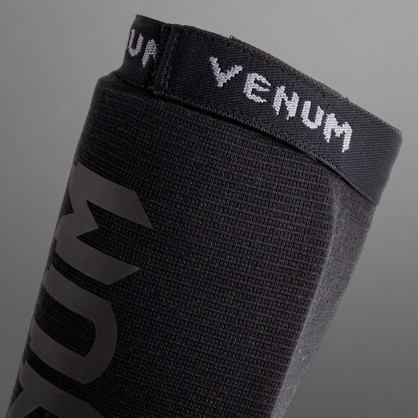 Venum Kontact Espinilleras - Negro/Negro