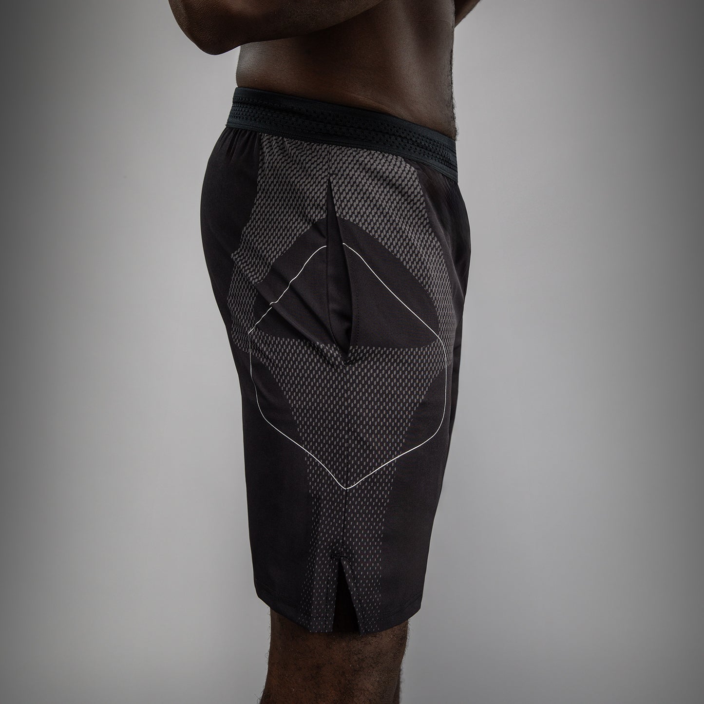 Venum Nexus Pantalones Cortos de Entrenamiento – Negro/Plata