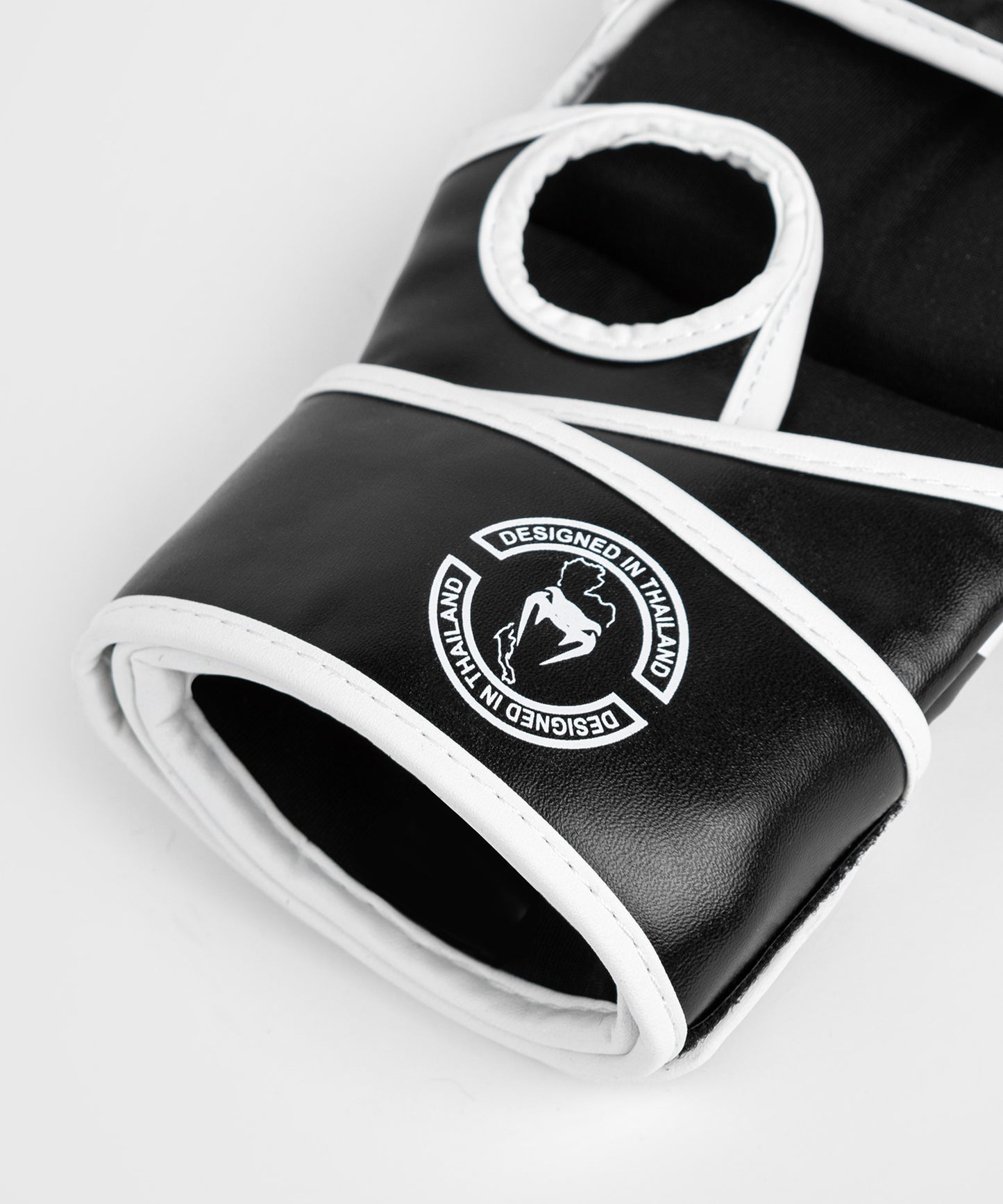 Guantes MMA Venum Challenger - Sin Pulgar