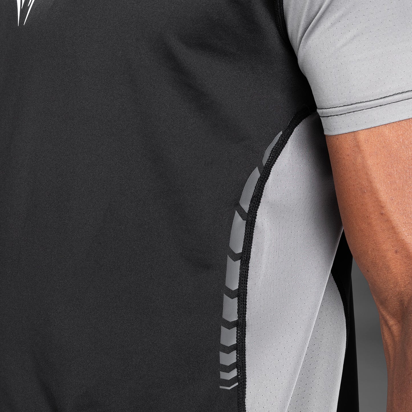 Venum Tempest Camiseta para Hombre Dry-Tech - Negra/Gris