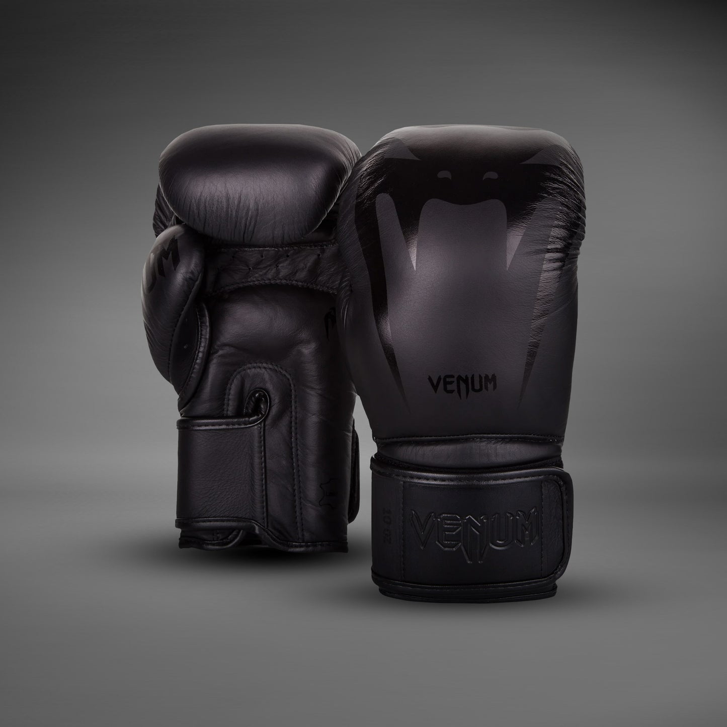 Guantes de Boxeo Venum Giant 3.0 - Cuero Nappa - Negro/Negro
