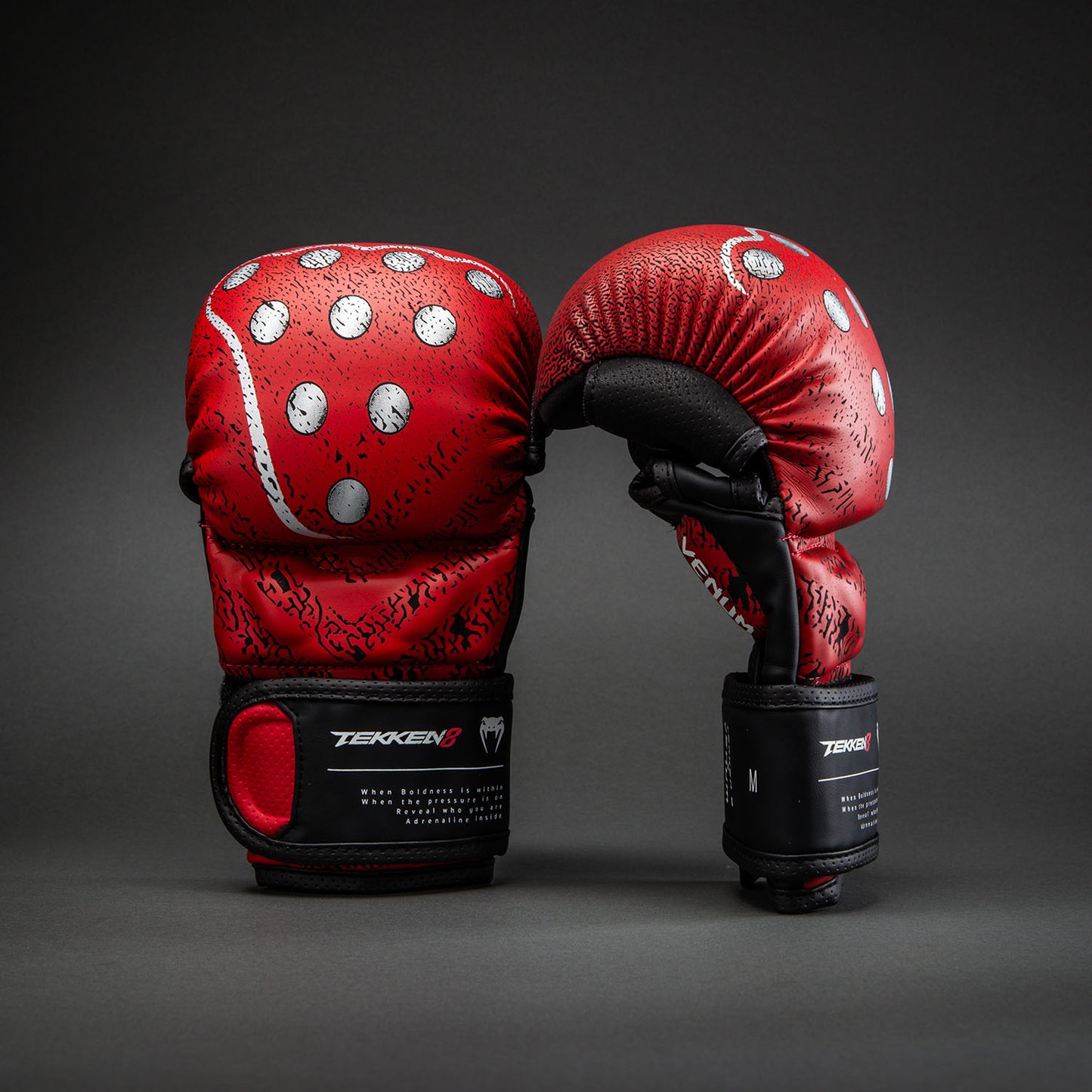 Venum x TEKKEN 8 Guantes de sparring Kazuya - Rojo/Negro