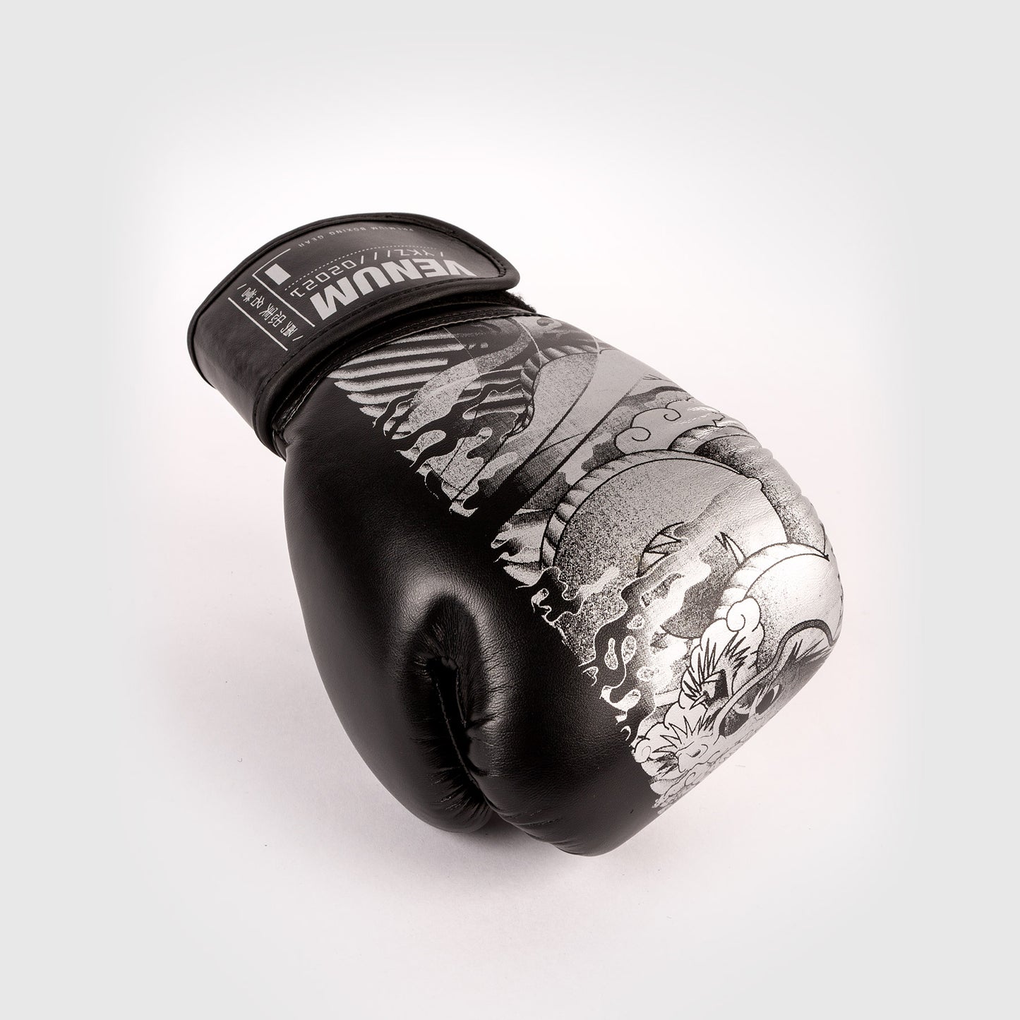 Guantes de boxeo Venum YKZ21 - Para Niños - Negro/Blanco