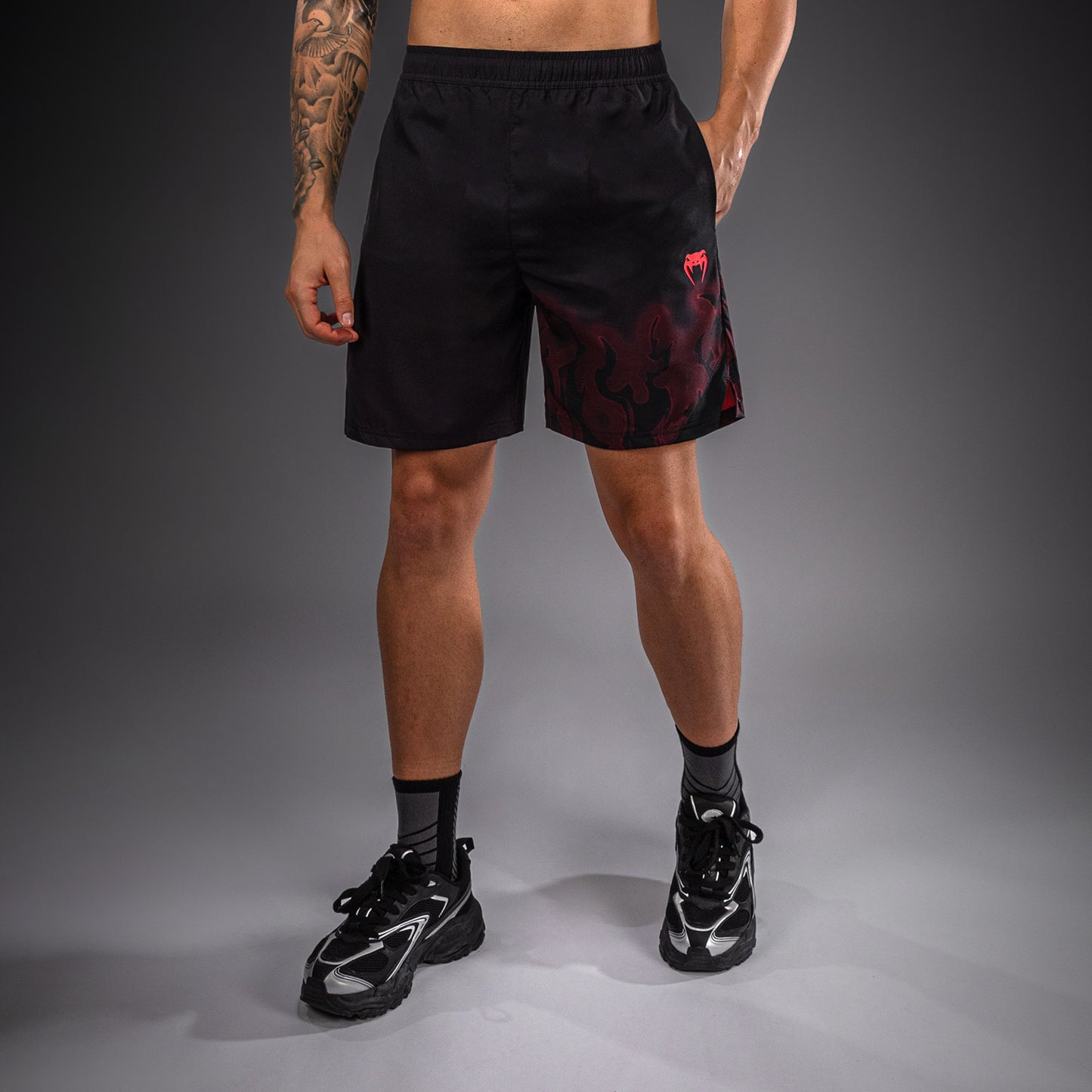 Venum Spectre Pantalón Corto de Entrenamiento – Negro/Rojo
