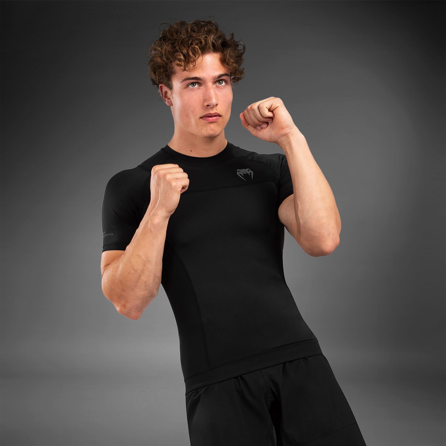 Rashguard de manga corta Venum G-Fit Air - Negro