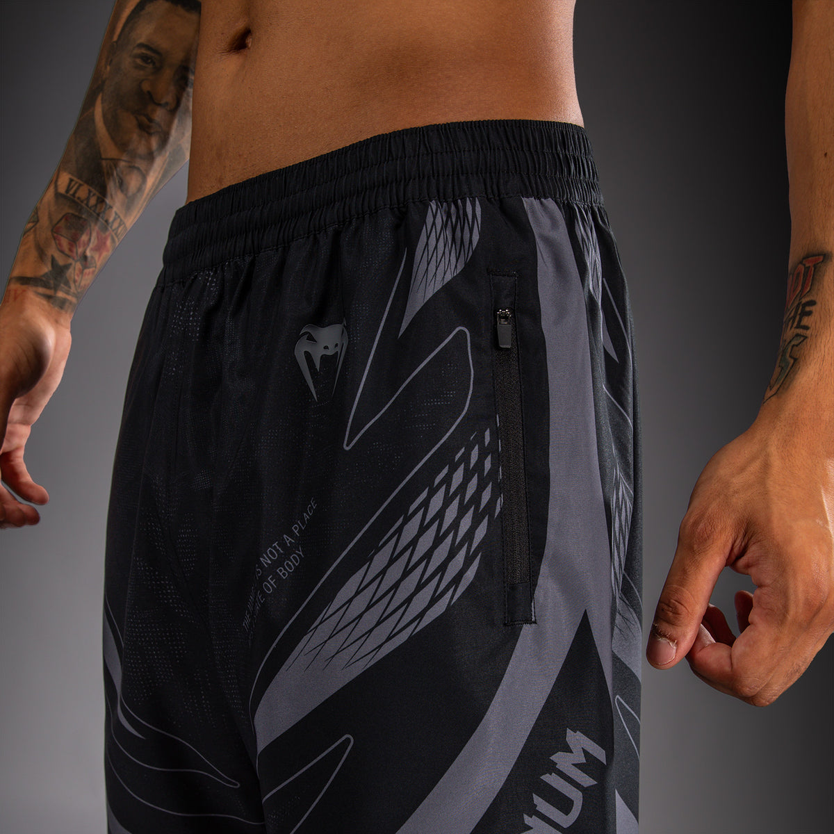 Venum Amazonia Reborn Pantalón corto de entrenamiento - Negro/Gris