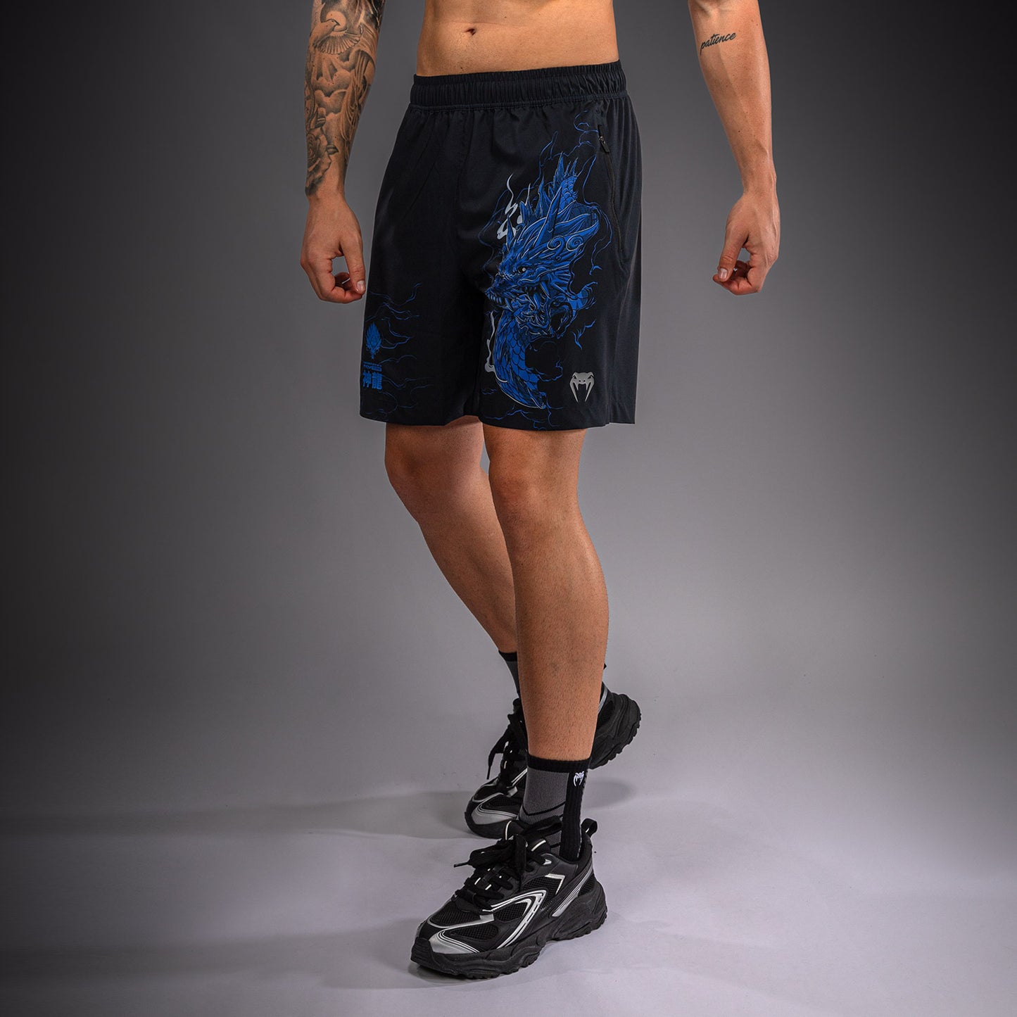 Venum Thunder Dragon Short de Entrenamiento – Negro/Azul Real
