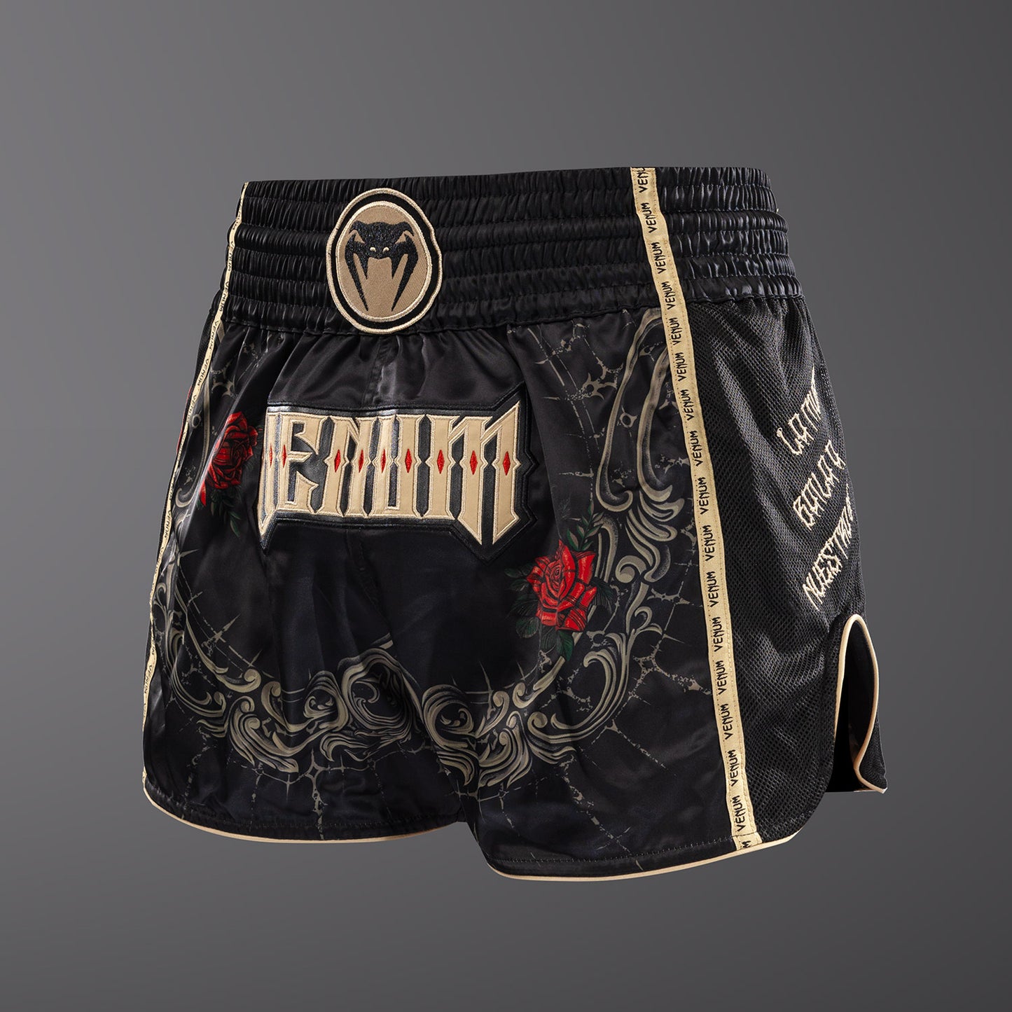 Venum Santa Muerte 5.0 Pantalones Cortos de Muay Thai - Negro Profundo/Oro