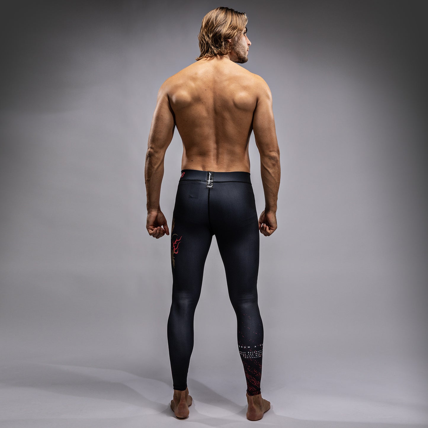Venum x TEKKEN 8 - Marshall Law Mallas - Negro/Rojo/Dorado