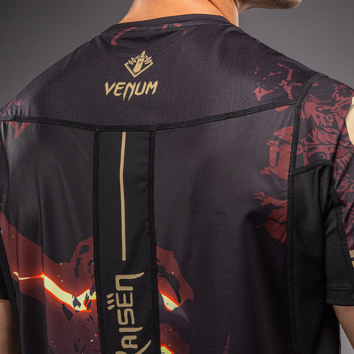 Jujutsu Kaisen x Venum Sukuna Camiseta Dry Tech – Negro/Arena