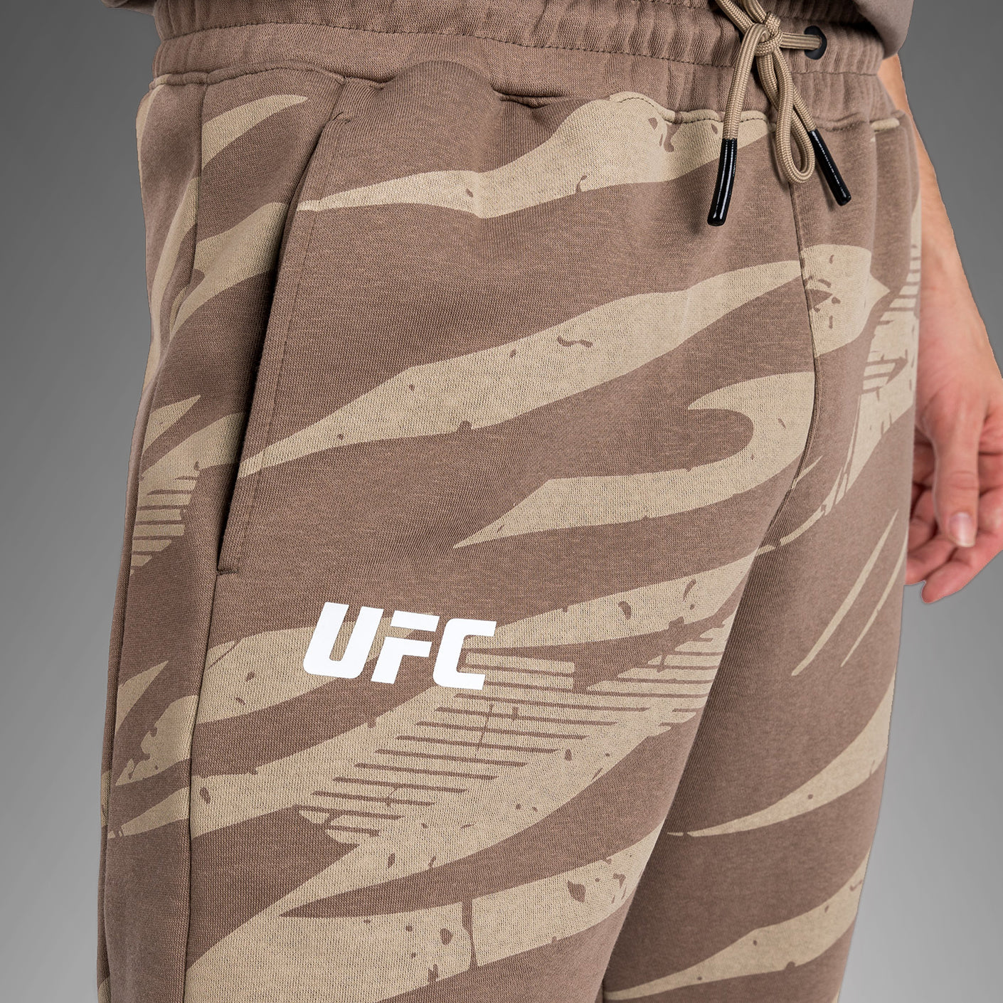 UFC Adrenaline By Venum Fight Week Pantalón de Hombre - Desert Camo