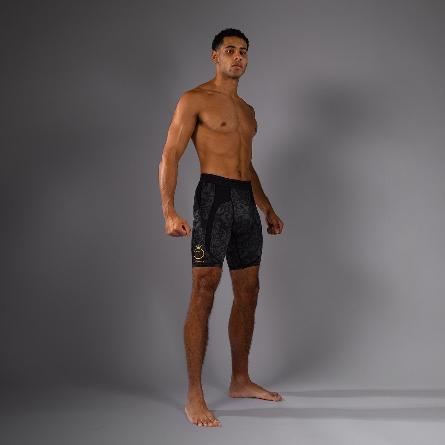 Venum x Topuria Unmatched Edition Pantalones Vale Tudo - Negro/Dorado