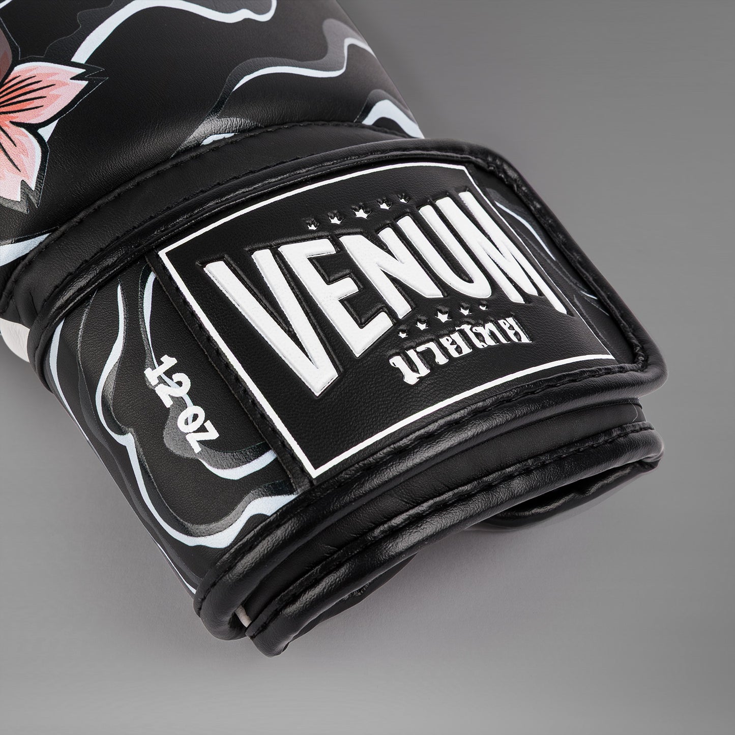 Venum x Tawanchay Guantes de Boxeo – Negro/Blanco