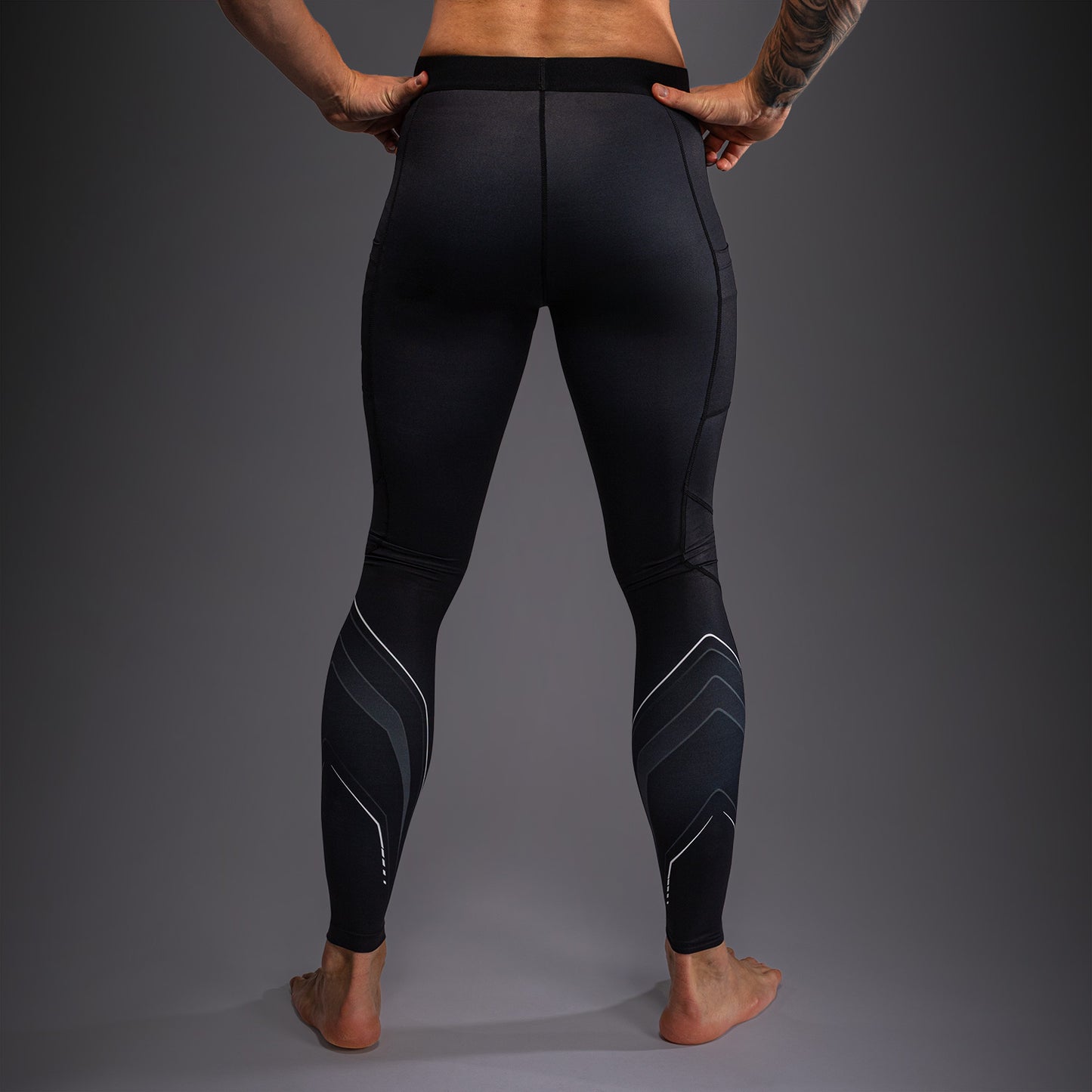 Venum Streamline Spats – Negro/Blanco