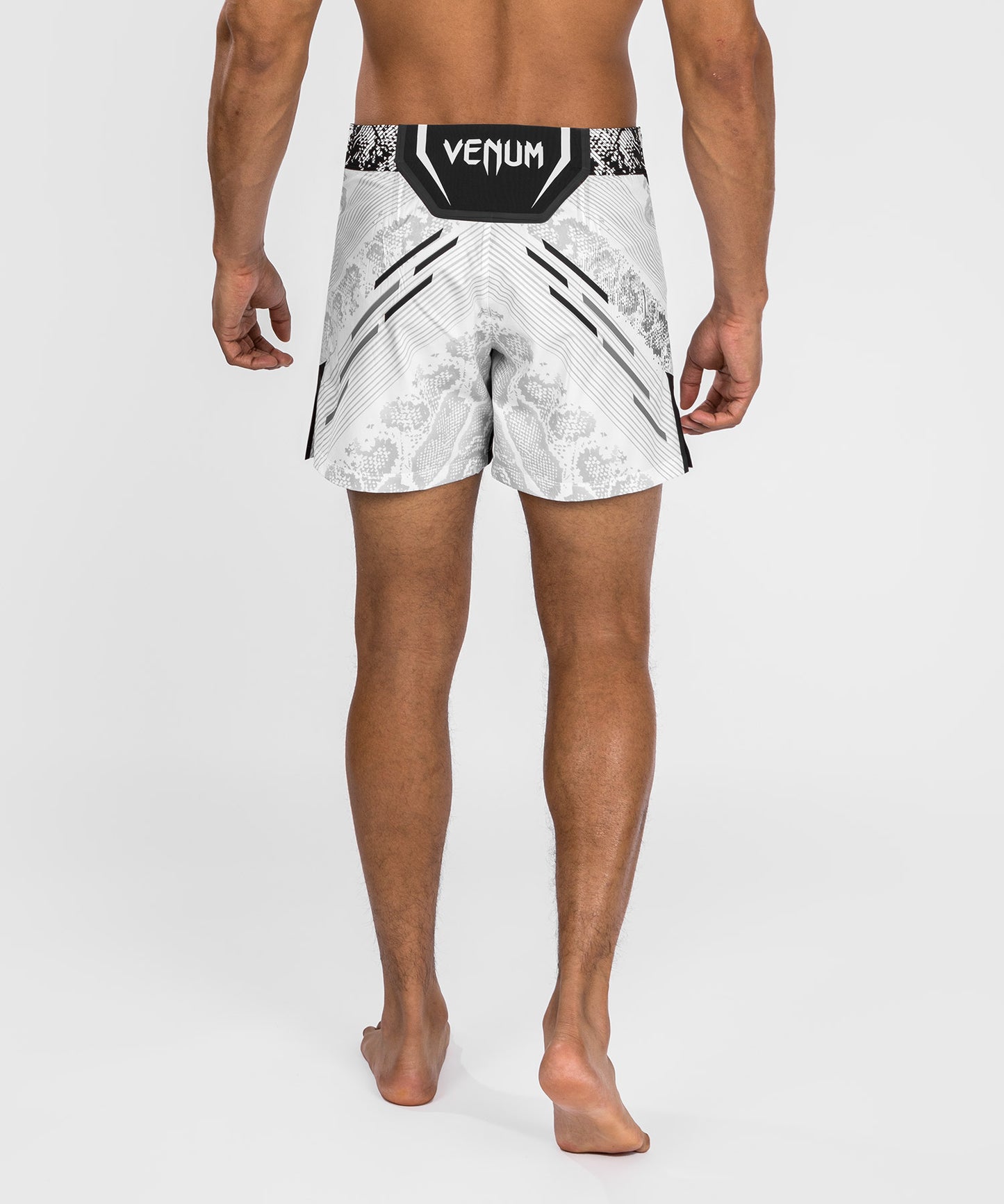 UFC Adrenaline by Venum Personalized Authentic Fight Night Pantalón Corto de Lucha para Hombre - Corte Corto – Blanco