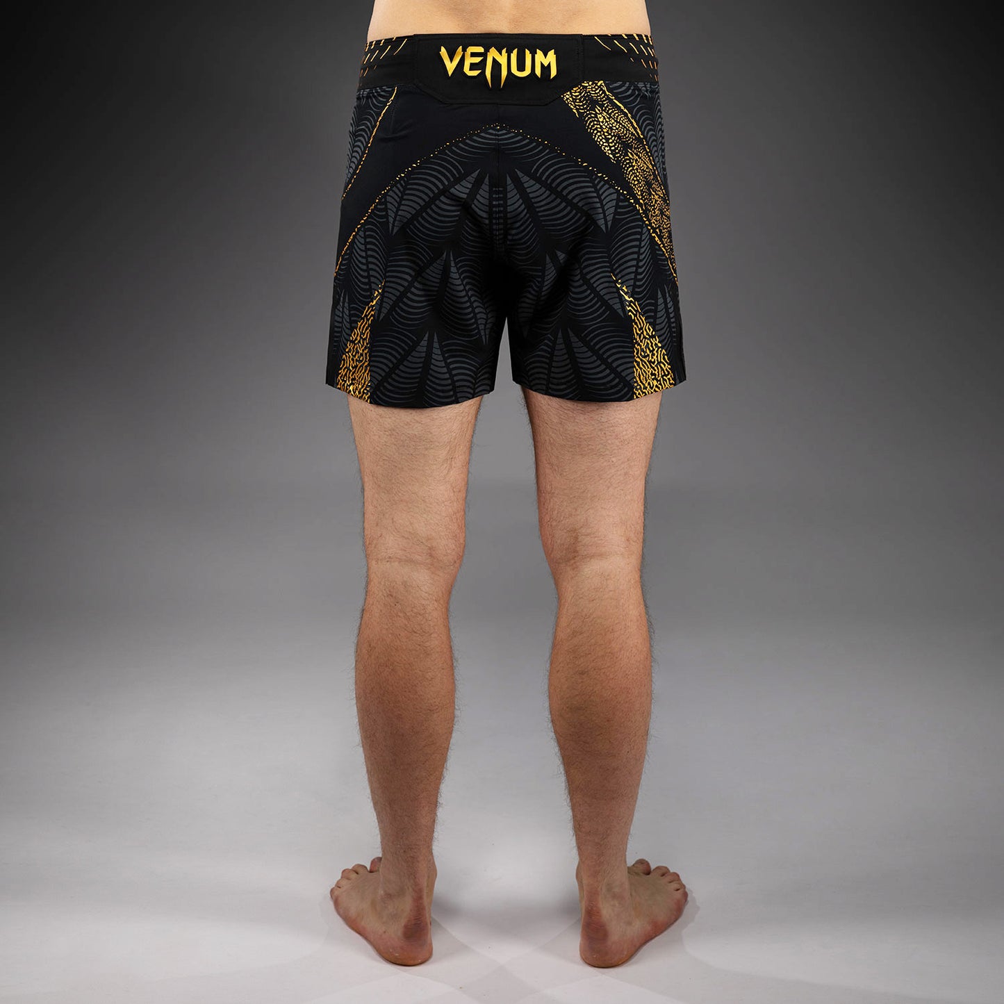 UFC Zenith by Venum Authentic Fight Night Short de pelea ajuste corto Hombre - Champion