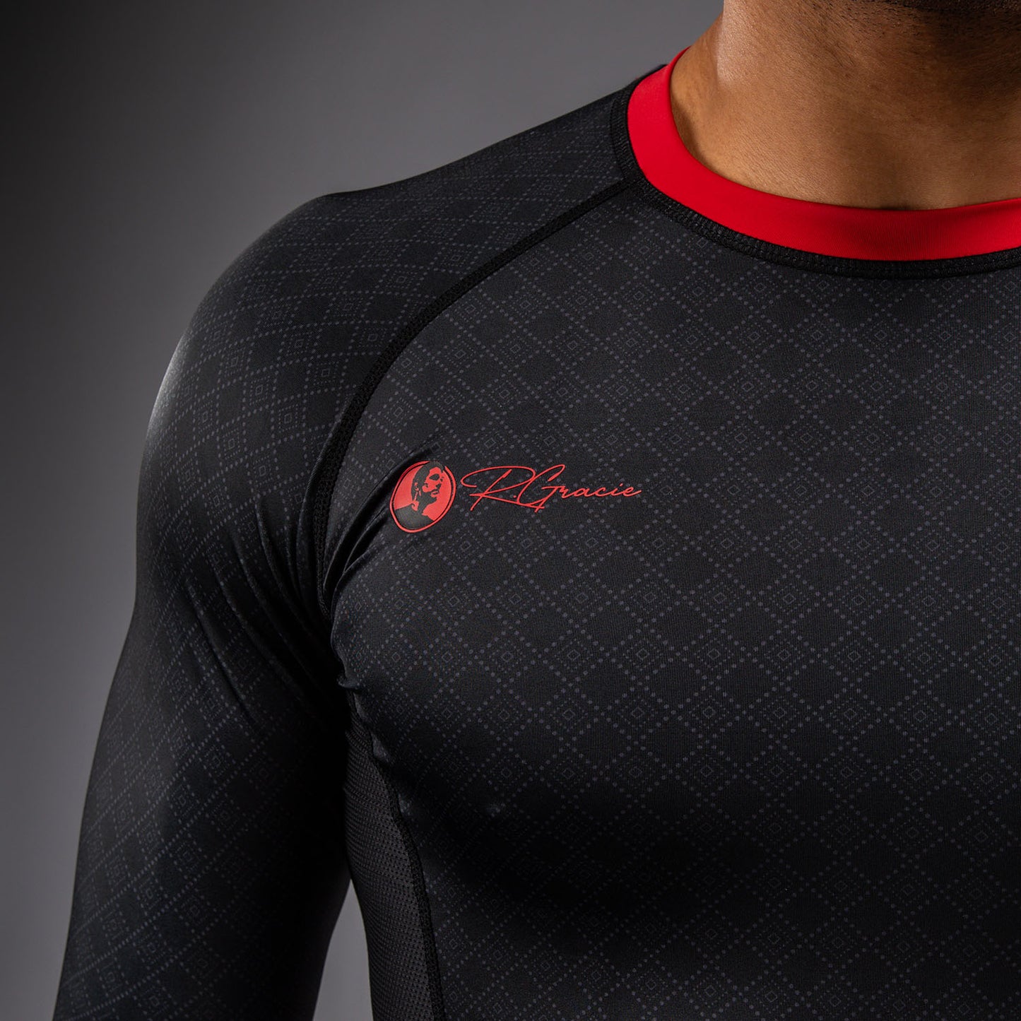 Venum x Roger Gracie Signature Rashguard Manga Larga - Negro/Rojo