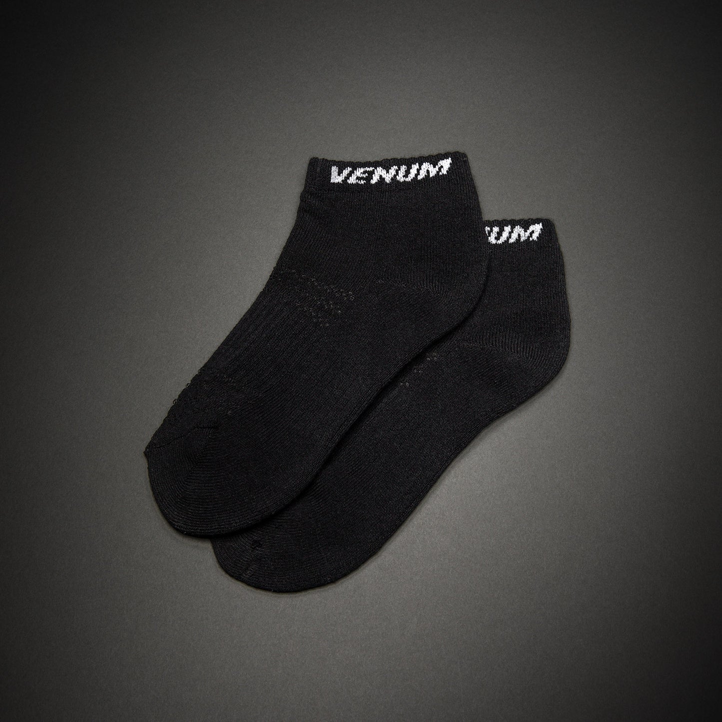 Venum Essential Calcetines Tobilleros (Juego de 3 pares) – Negro/Blanco