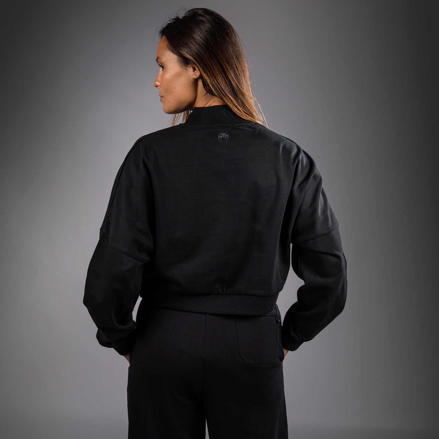 Venum Pulse Sudadera Cortada para Mujer - Negro/Blanco