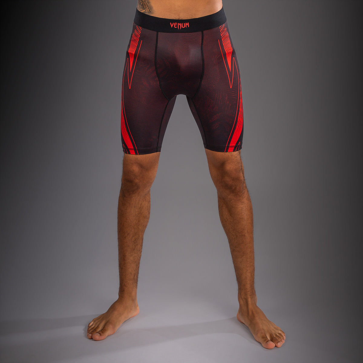 Venum Amazonia Reborn Pantalón corto de compresión - Negro/Rojo