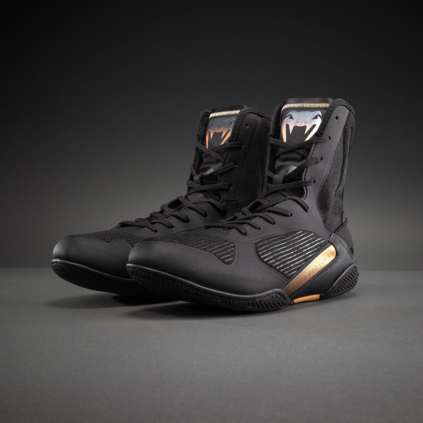 Venum Elite Neo Zapatillas de Boxeo – Negro/Oro