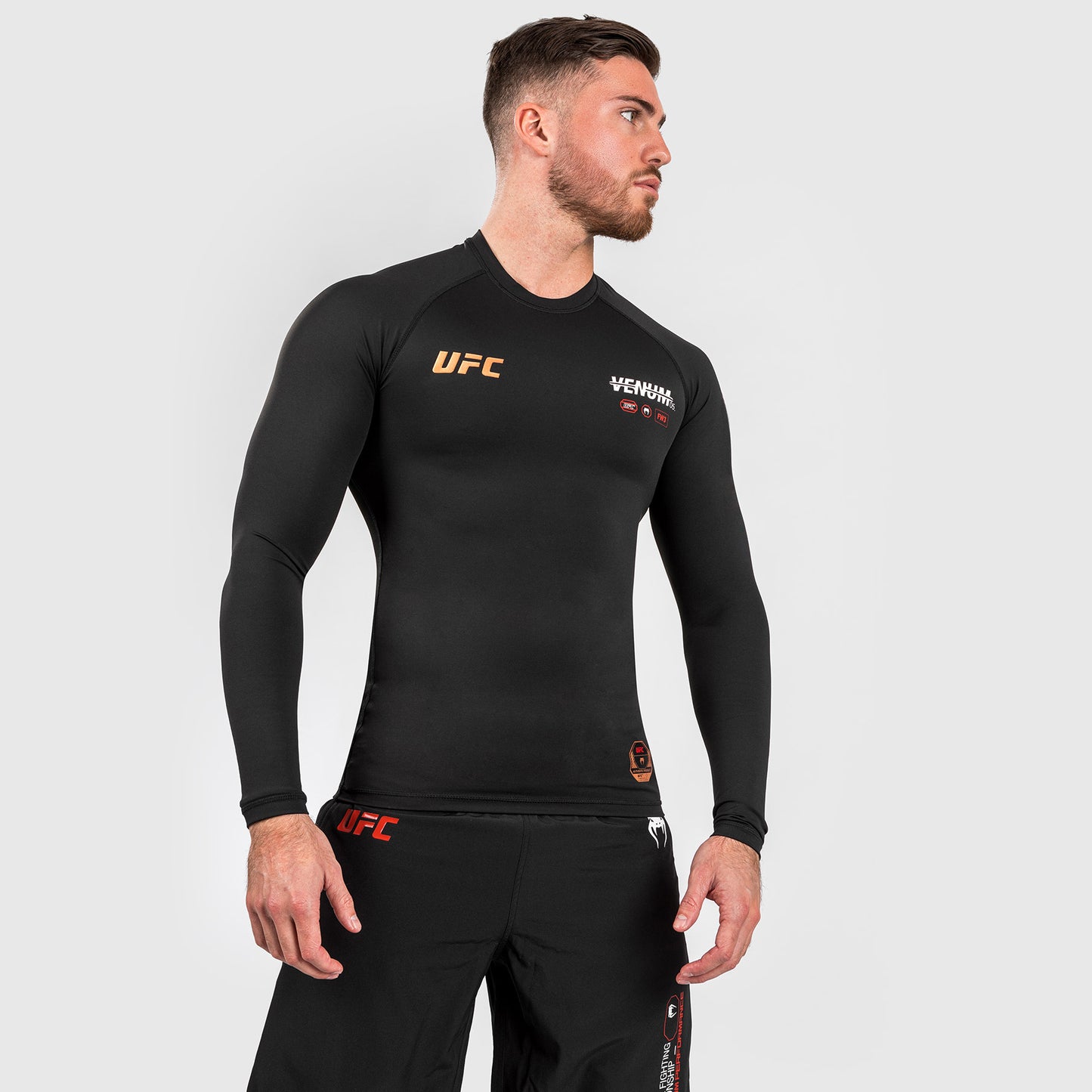 UFC Adrenaline by Venum Fight Week Lycra de manga larga de alto rendimiento para Hombre - Negra