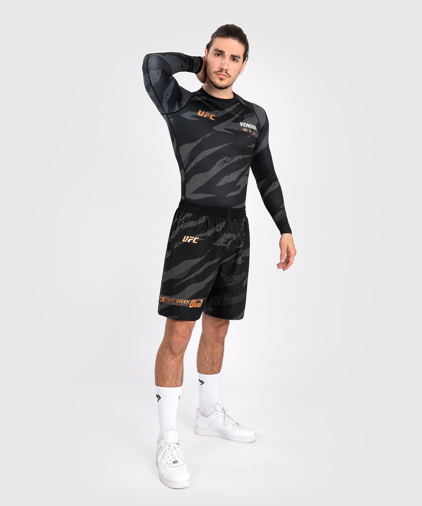 UFC Adrenaline By Venum Fight Week Performance Pantalón Corto para Hombre - Urban Camo