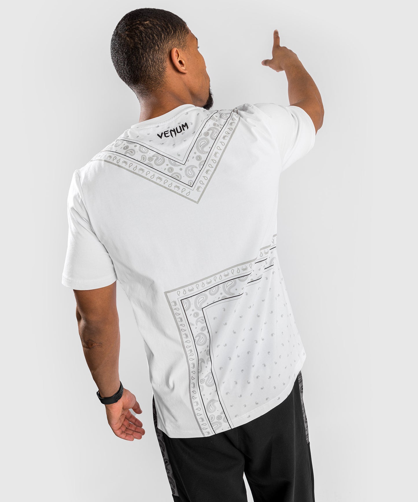 Camiseta Venum Cali 34  -  Blanco/Negro