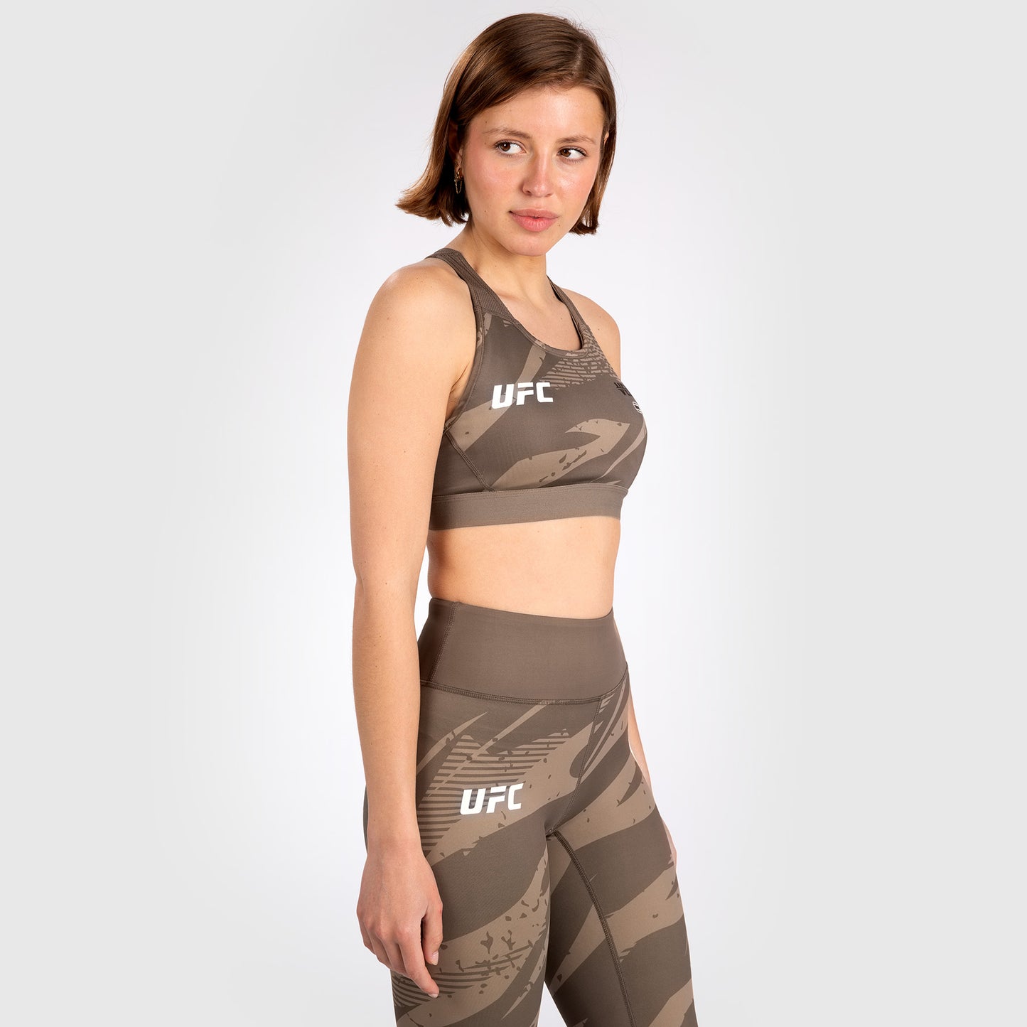 UFC Adrenaline by Venum Fight Week Sujetador Deportivo para Mujer – Desert Camo