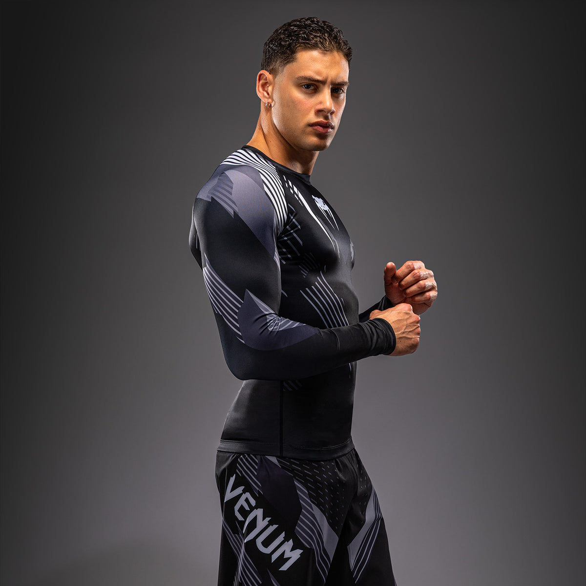 Venum No-Gi 6.0 Rashguard Manga Larga - Negro/Blanco