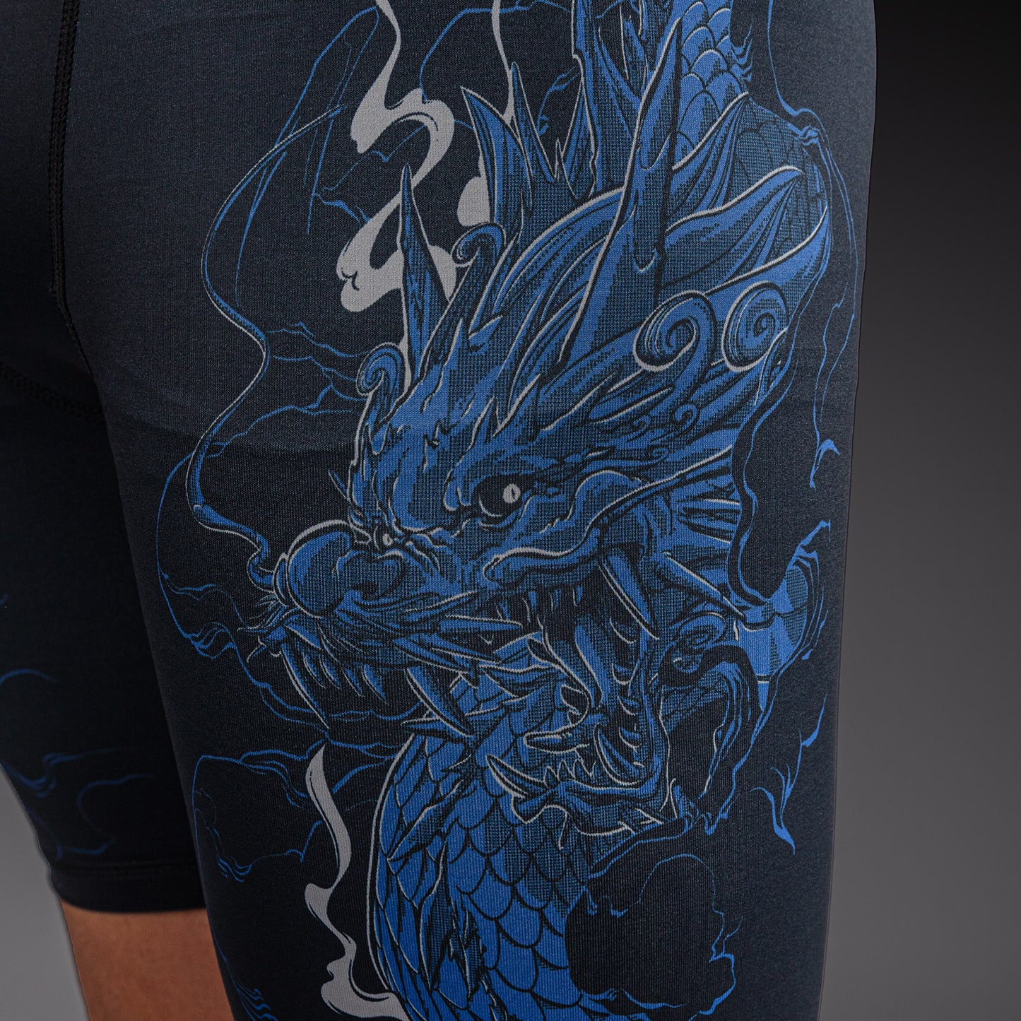 Venum Thunder Dragon Short de Compresión – Negro/Azul Real