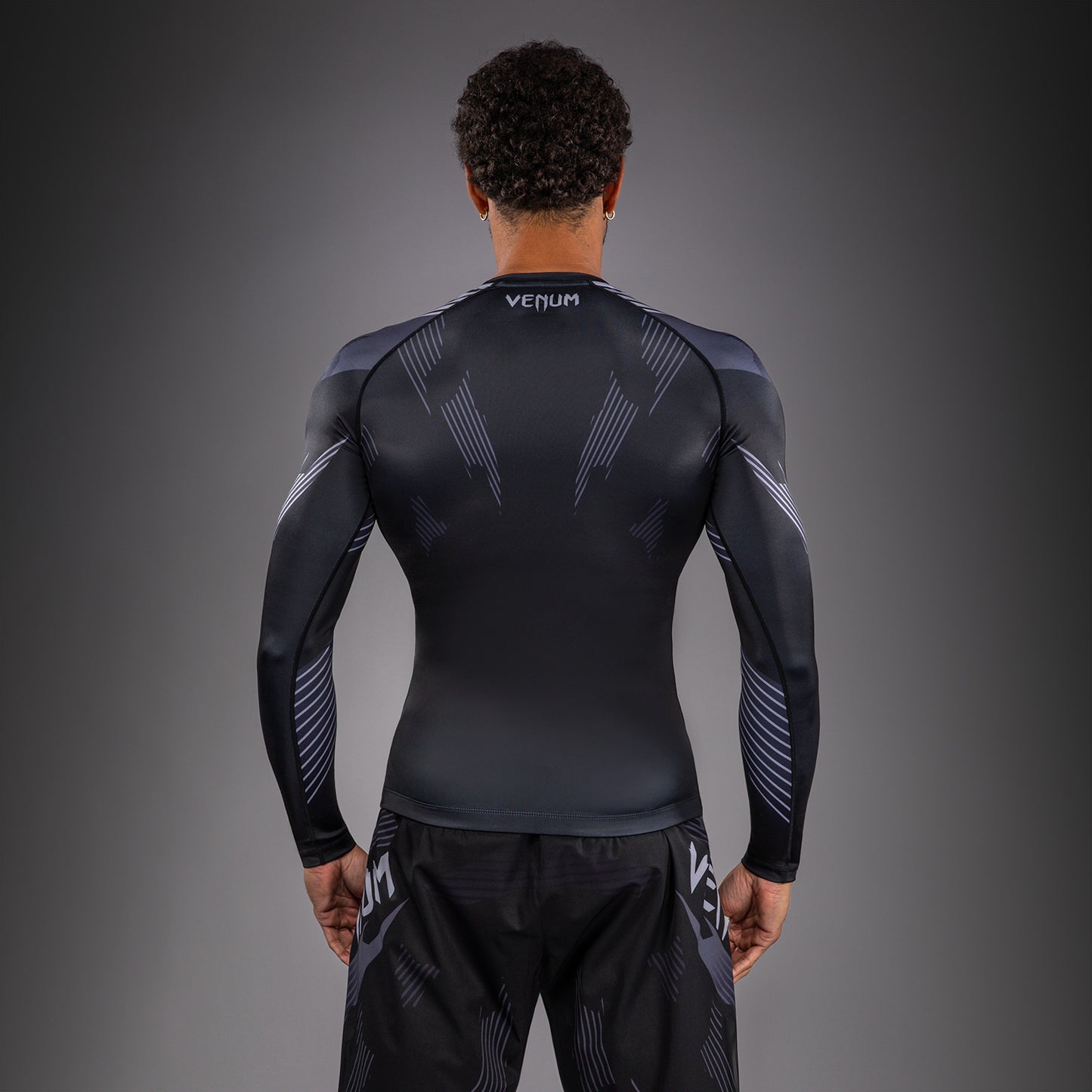 Venum No-Gi 6.0 Rashguard Manga Larga - Negro/Gris