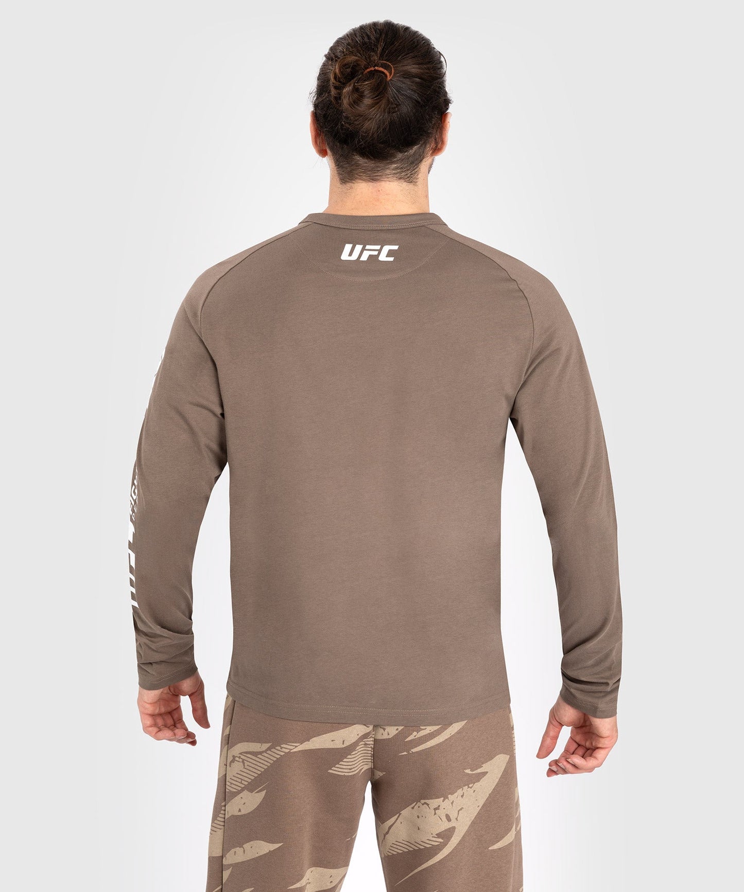 UFC Adrenaline By Venum Fight Week Camiseta de Manga Larga para Hombre - Bronce