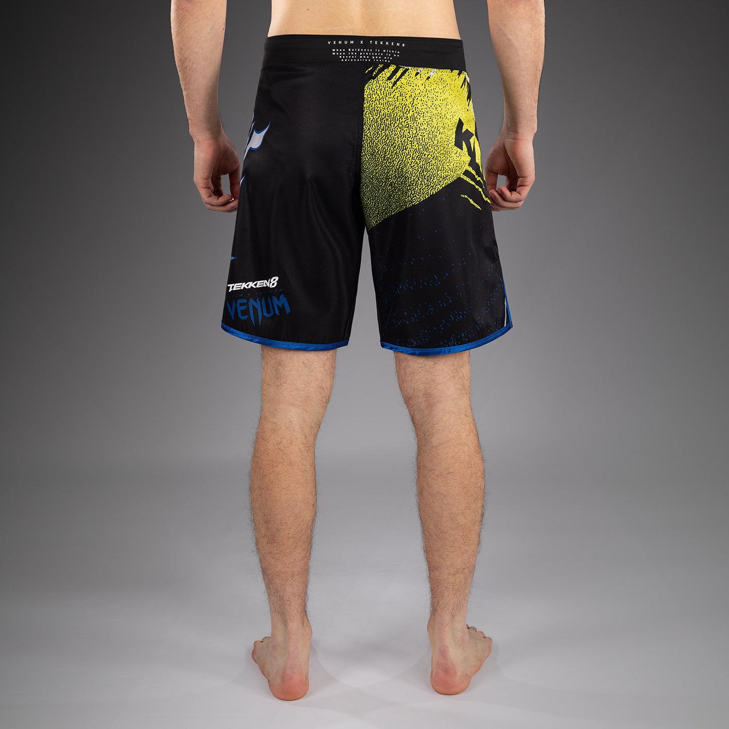 Venum x TEKKEN 8 Short de Combate King - Negro/Amarillo