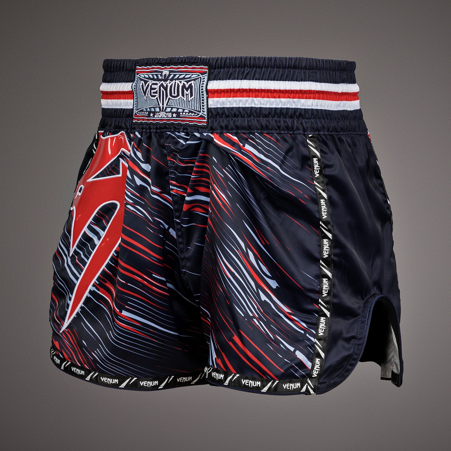 Venum Giant Muay Thai Pantalones Cortos - Rojo