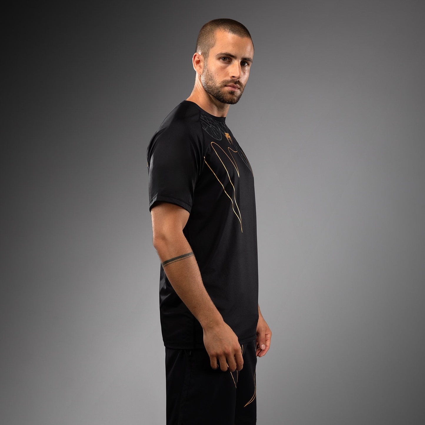 Venum Serpenti Dry Tech Camiseta – Negro/Plata/Dorado