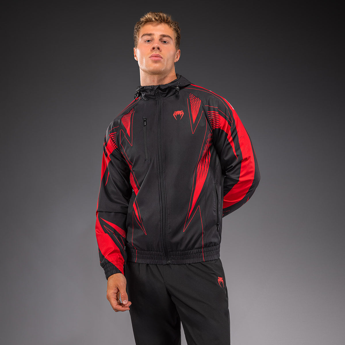 Venum Amazonia Reborn Chaqueta de chándal - Negro/Rojo