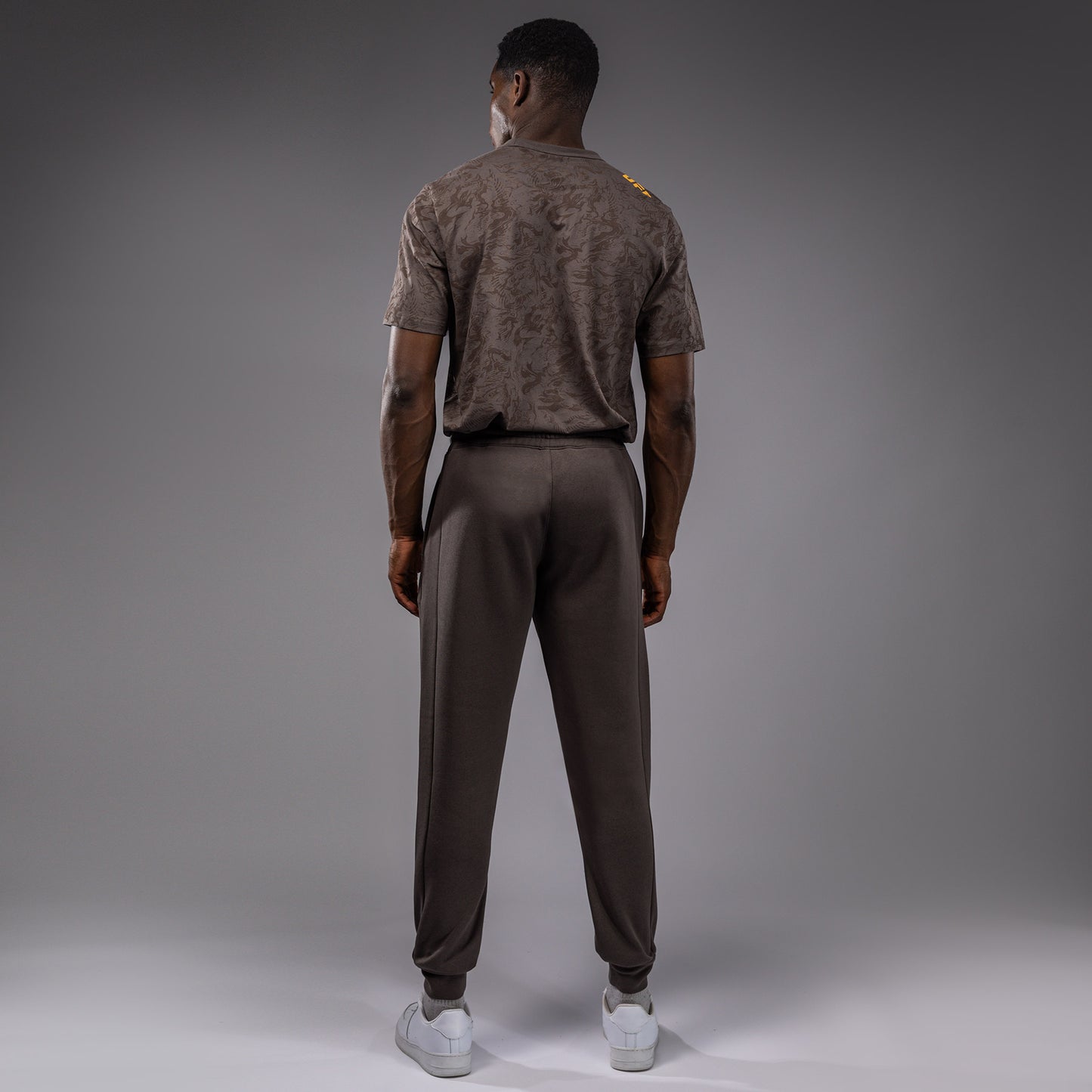 UFC Fusion by Venum Fight Week Pantalón de Algodón para Hombre - Solid Marrón tierra