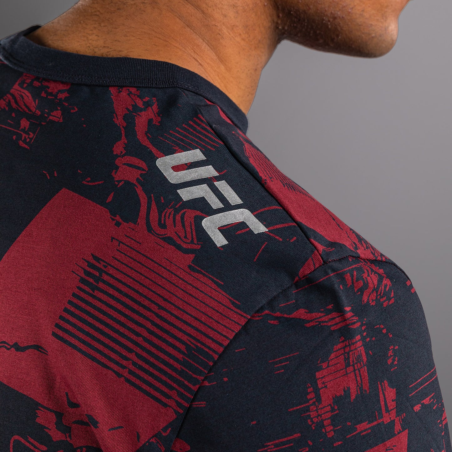 UFC Zenith by Venum Authentic Fight Week Camiseta de manga larga Hombre - Azul marino/Burdeos/Plateado